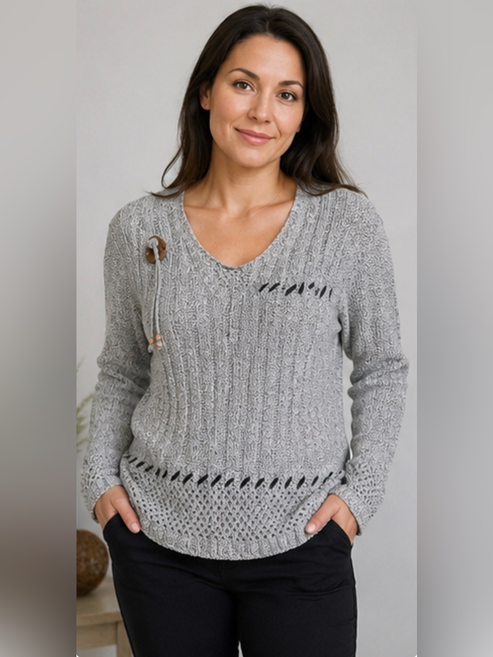 Marie Claire Boutiques Women’s Knit Sweater – Size XL